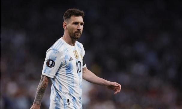 你的社保卡该换了吗?全国2.4亿人还在用的老卡,11月起可能刷不出